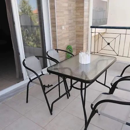 Apartment Ester's Sea Side *